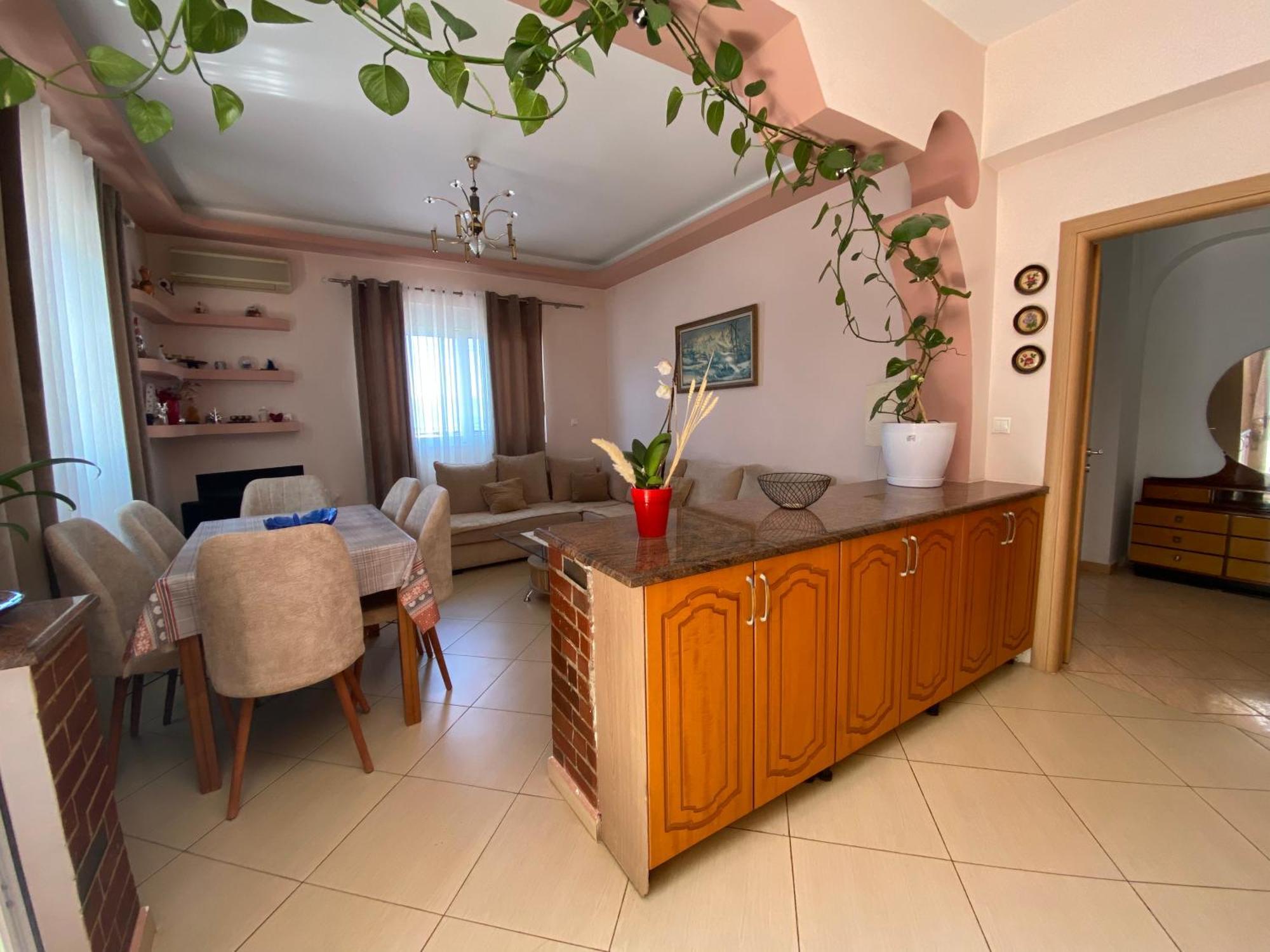 Vila Floban & Mirdar Koshi Sarande Ngoại thất bức ảnh
