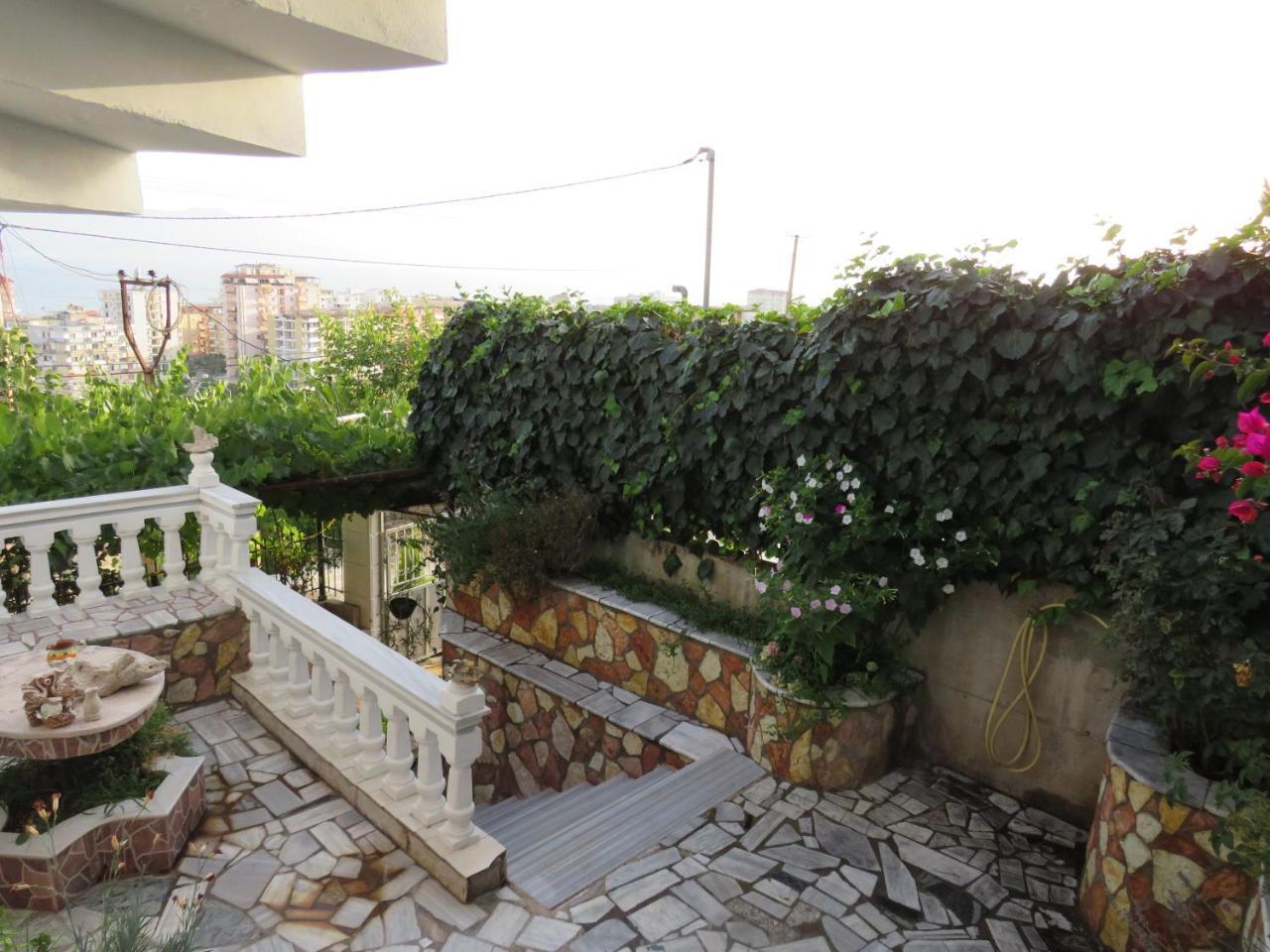 Vila Floban & Mirdar Koshi Sarande Ngoại thất bức ảnh